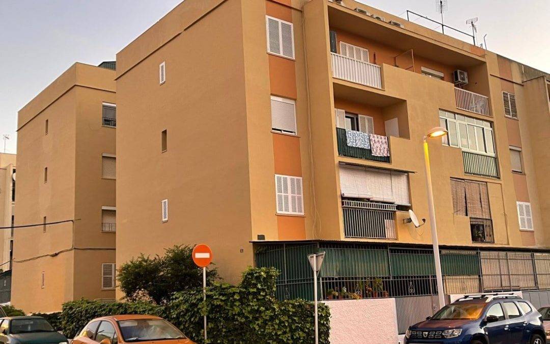 Rehabilitación de fachada en calle Roca 10 – Escalera 4