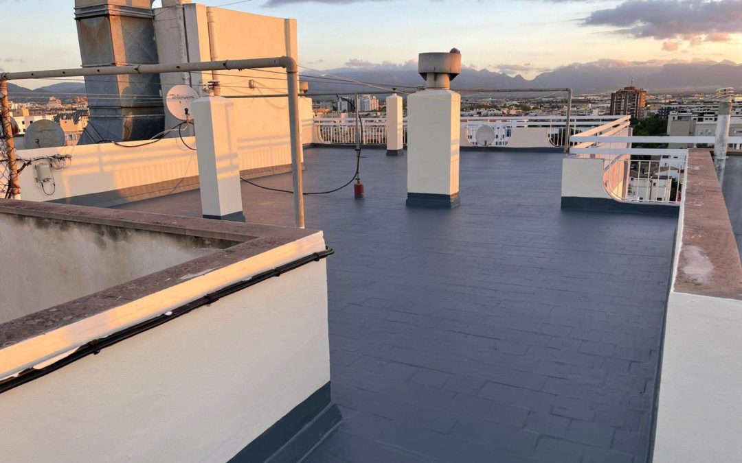 Impermeabilización de Cubierta de 130 m2 en Av. Gaspar de Bennazar, 59
